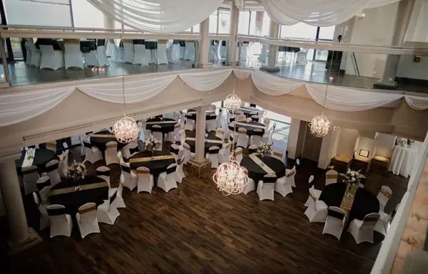 The View Event Center by Simply Decor & Events Gallery 3