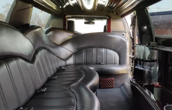 Affordable Limousine & Party Bus Gallery 4