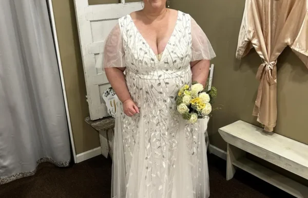 The Red Brick Cottage Curvy/PlusSize Boutique & Bridal Gallery 9