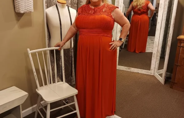 The Red Brick Cottage Curvy/PlusSize Boutique & Bridal Gallery 1