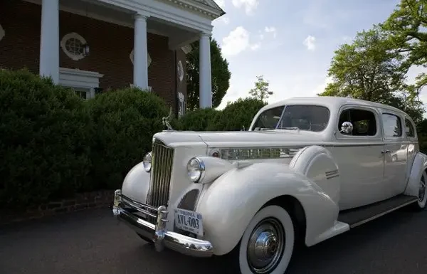 Albemarle Limousine Gallery 7