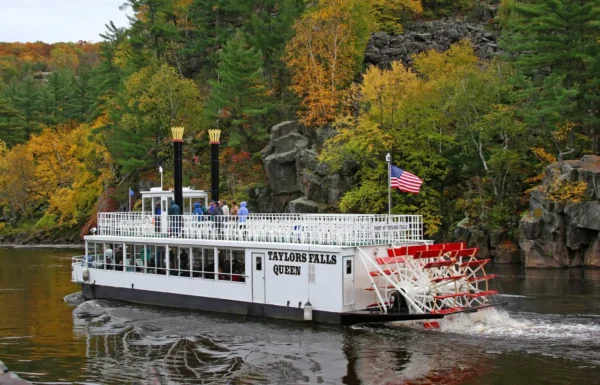 Taylors Falls Scenic Boat Tours Gallery 2