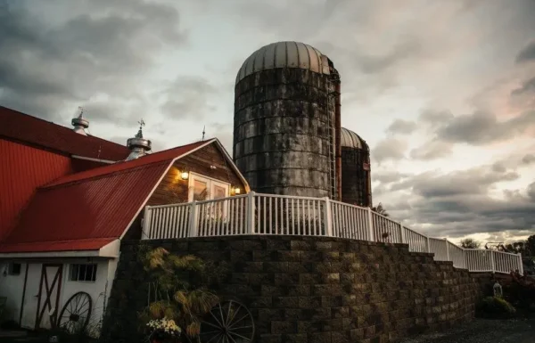 The Barn at Glistening Pond Gallery 1